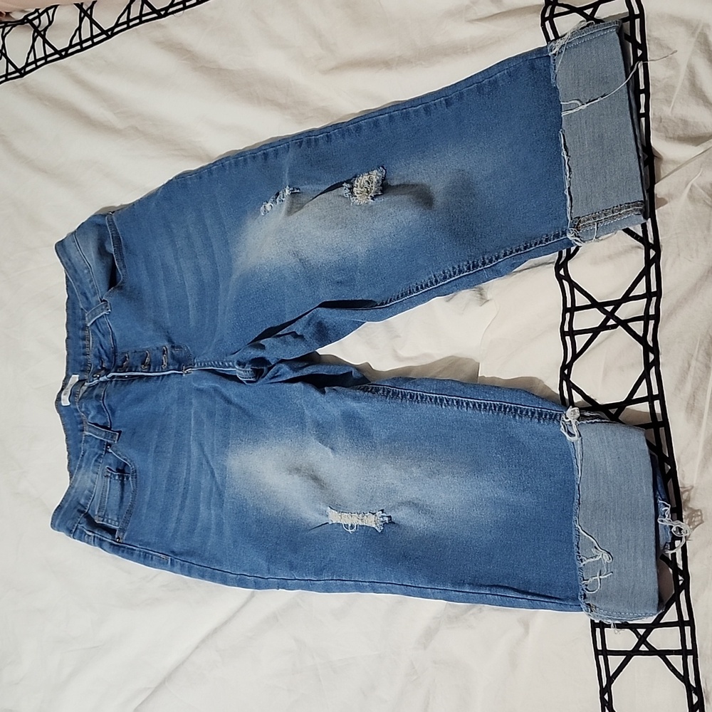 Women Cropped Jeans